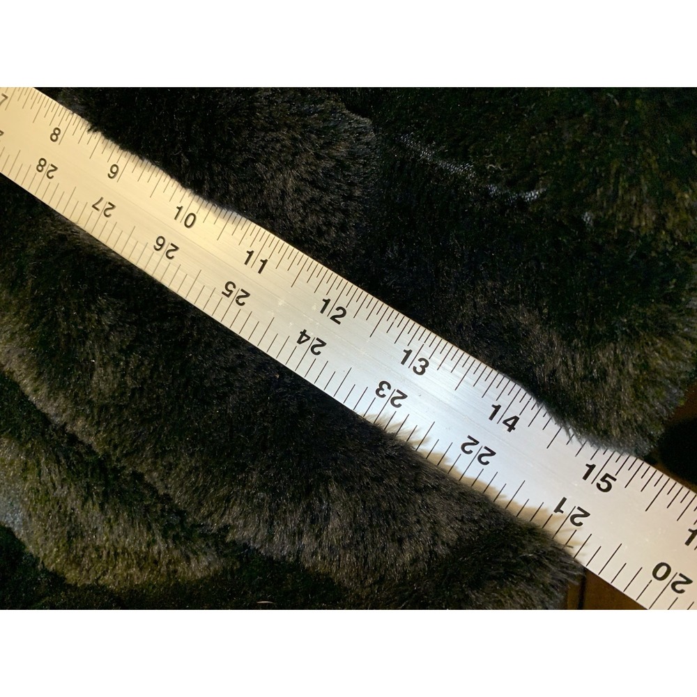 Victoria Secret Large Black Faux Fur Fuzzy Tote Bag MSRP $58 Women's - Picture 10 of 12